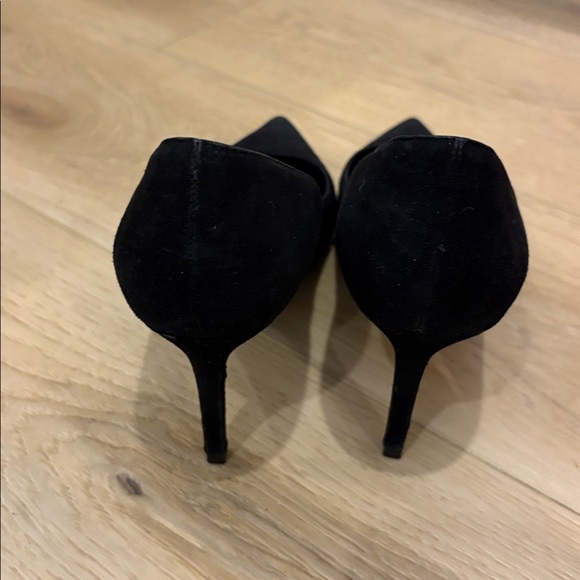 Saint Laurent Classic Black Heels - Picture 3 of 4